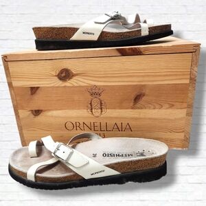 Mephisto Nalia White Patent Leather Toe Loop Sandal Size 39